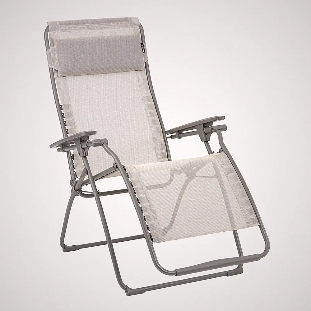 Lafuma Futura Zero Gravity Outdoor Steel Framed Lawn Recliner Chair, Seigle Grey